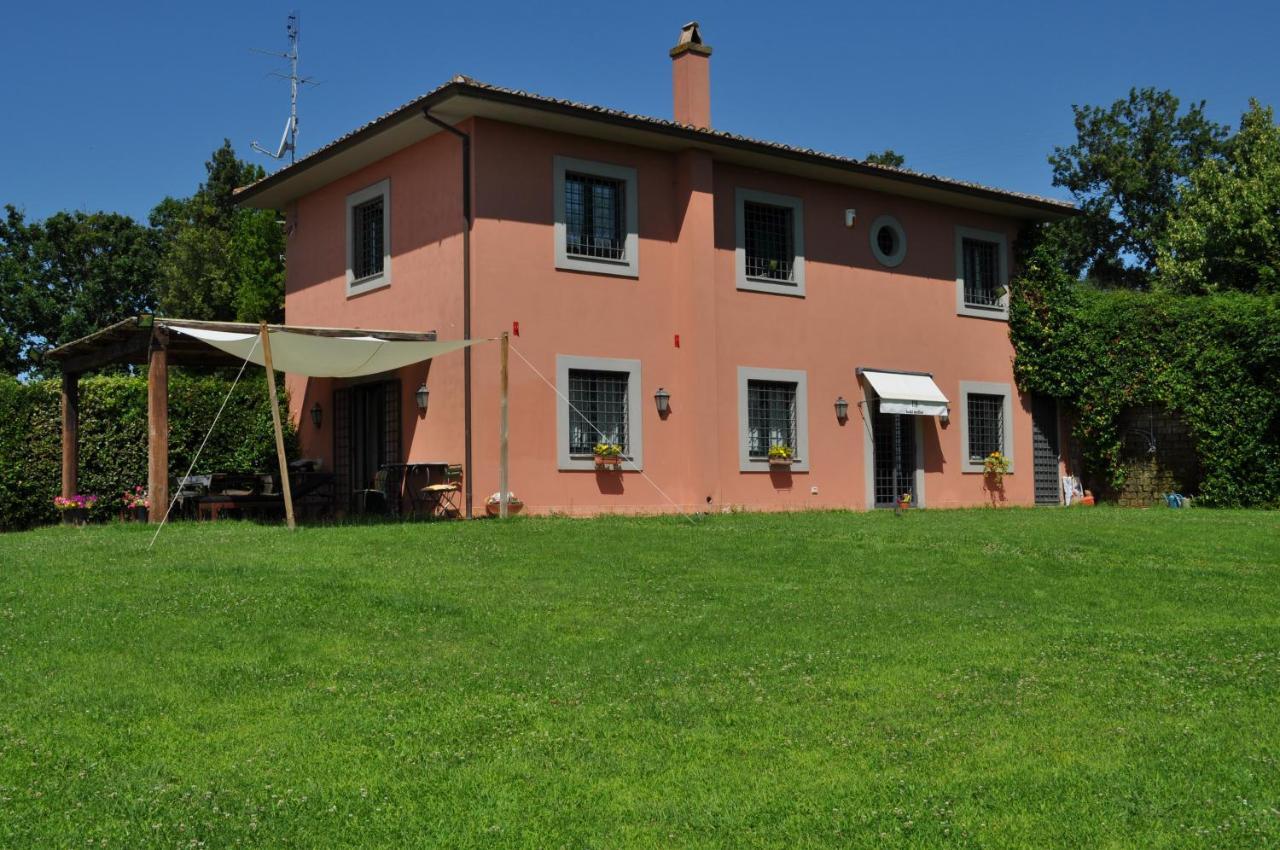 Casale Vicino Al Golf Nazionale Bed & Breakfast Monterosi Luaran gambar