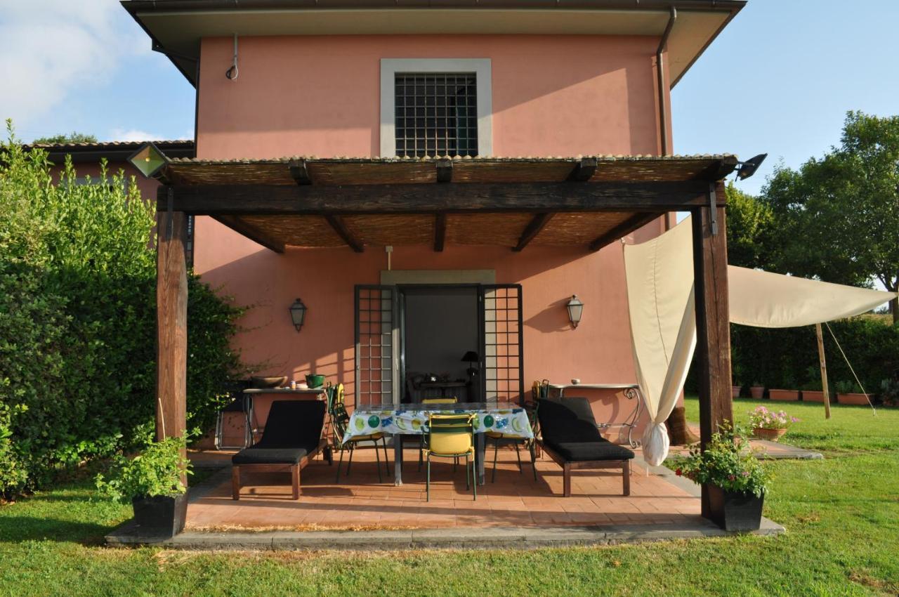 Casale Vicino Al Golf Nazionale Bed & Breakfast Monterosi Luaran gambar