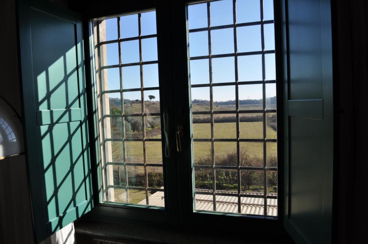 Casale Vicino Al Golf Nazionale Bed & Breakfast Monterosi Luaran gambar