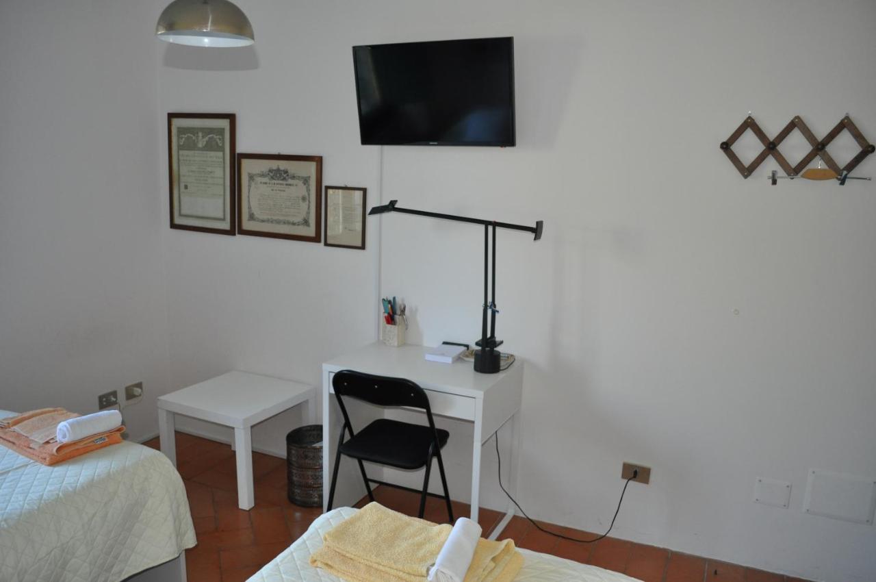 Casale Vicino Al Golf Nazionale Bed & Breakfast Monterosi Luaran gambar