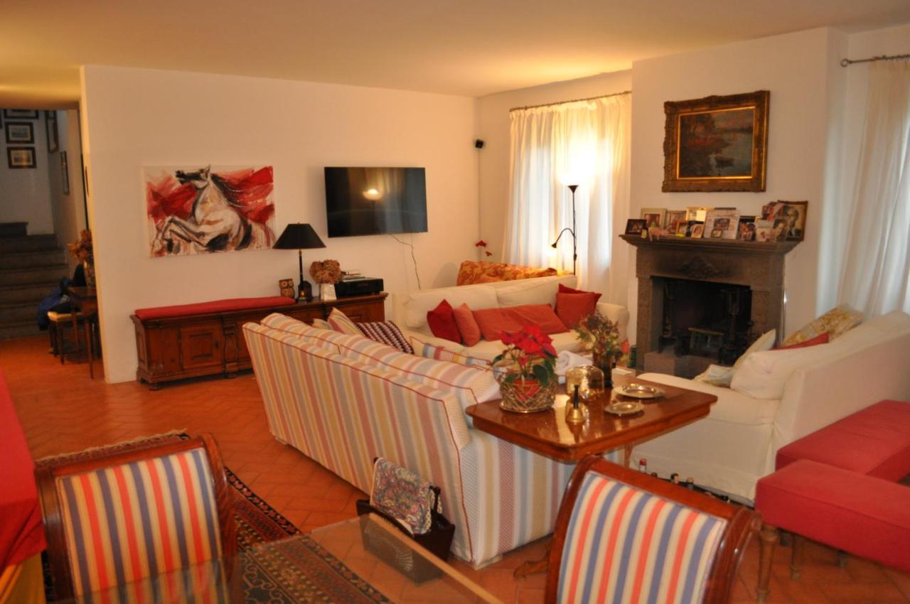 Casale Vicino Al Golf Nazionale Bed & Breakfast Monterosi Luaran gambar
